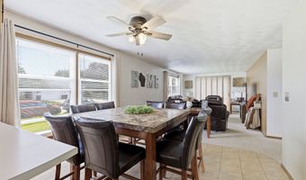 2605 W BIG BEND Dr, Appleton, WI 54914