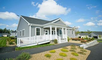 57 Blackstone Dr, Raymond, NH 03077