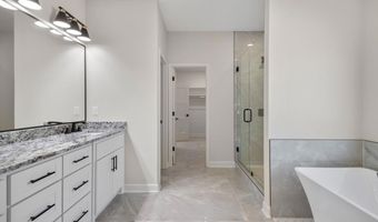 1000 Duke Dr, Bauxite, AR 72011