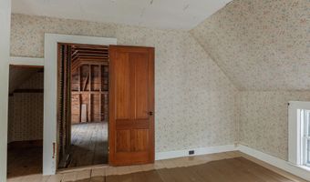 32 Mechanic St, Alstead, NH 03602