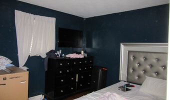 8323 8325 Lake Rd, Indianapolis, IN 46217