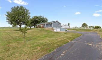 15038 Fairmount Rd, Basehor, KS 66007