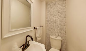 7807 GLENBROOK Rd, Bethesda, MD 20814