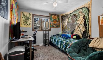 1424 W WEILAND Ln, Appleton, WI 54914