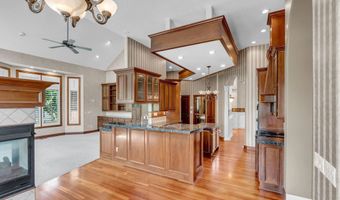 618 18th Fairway, Andover, KS 67002
