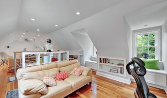 6907 BRADLEY Blvd, Bethesda, MD 20817