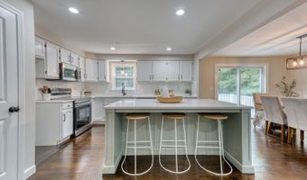 52 Plank Hill Rd, Bristol, CT 06010