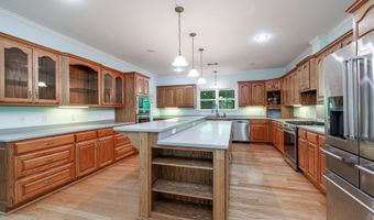 72 Ranch Rd, Arkadelphia, AR 71923
