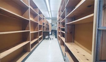 514 Commercial St, Atchison, KS 66002