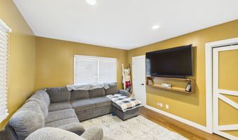 2763 W Hickory Dr, Anderson, IN 46013