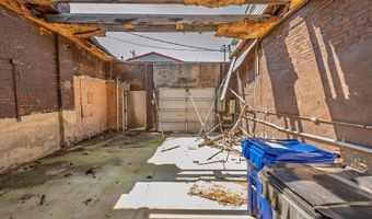 212 N Canal St, Alexandria, IN 46001
