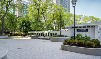 8 Whittier Place 4J, Boston, MA 02114