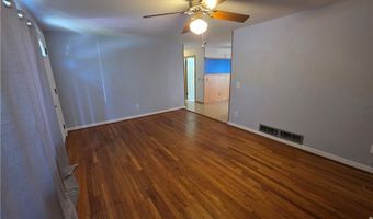 1 Hopkins Ct, Coventry, RI 02816