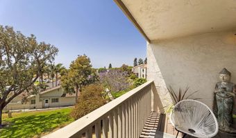 902 Caminito Madrigal F, Carlsbad, CA 92011