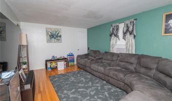 109 Fordson Ave, Cranston, RI 02910