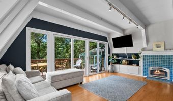 636 Cathedral Dr, Aptos, CA 95003