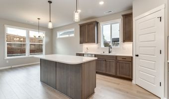 734 NW 28TH St, Battle Ground, WA 98604