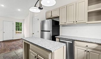 3833 Sunview Dr NW, Acworth, GA 30101