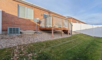 423 APPLETREE Ln, Cheyenne, WY 82009