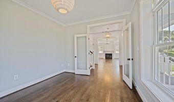 2100 PATRICK HENRY Dr, Arlington, VA 22205
