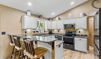 4615 WINDING CREEK Trl, Abrams, WI 54101