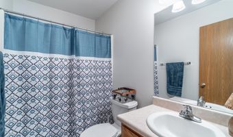 306 Riverview Dr, Albion, IN 46701