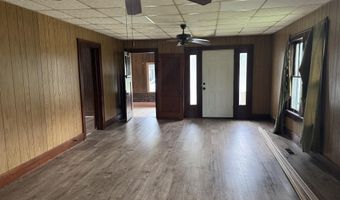 427 E 15th St, Baxter Springs, KS 66713
