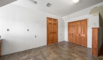 1323 Hilltop Dr, Alma, AR 72921