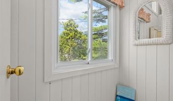 11 Devon Rd, Amagansett, NY 11930