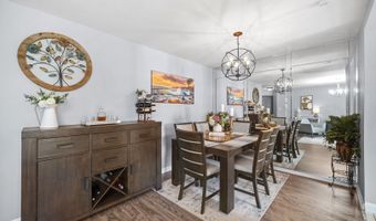 1415 W Partridge Ln 5, Arlington Heights, IL 60004