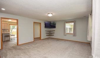 475 Gillcrest Dr, Albany, IN 47320