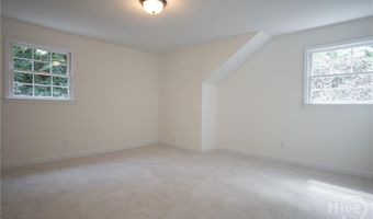 215 Lenox Rd, Athens, GA 30606