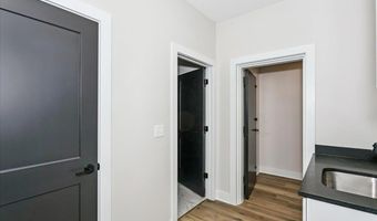 205 S Heritage Way, Andover, KS 67002