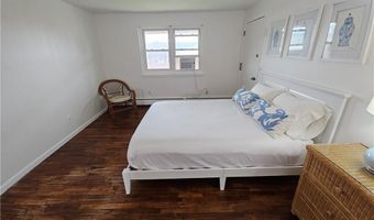 70 Carroll Ave 1004, Newport, RI 02840