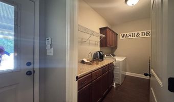 1311 Harmon Rd, Batesville, MS 38606