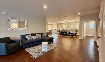 712 4TH Ave, West Point, GA 31833