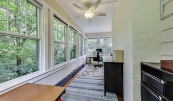 5809 GROSVENOR Ln, Bethesda, MD 20814