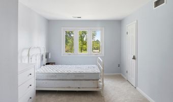 120 ASHTON OAKS Ct, Ashton, MD 20861
