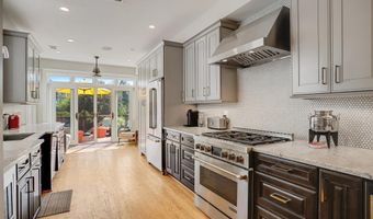 34 V St NW, Washington, DC 20001