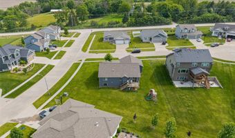 1100 Hunter Ct, Adel, IA 50003