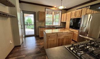 200 Caroline Ave, Altoona, PA 16602