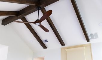 835 S 8th St, Aransas Pass, TX 78336