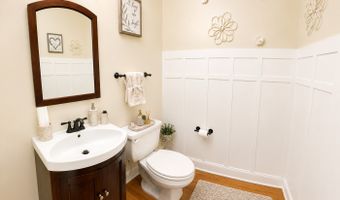 5550 Hedge Brooke Dr NW, Acworth, GA 30101