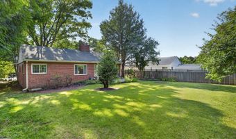 7803 MARBURY Rd, Bethesda, MD 20817