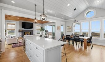 25 Sandspur Trl, Bald Head Island, NC 28461