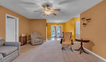 141 Chestnut St, Baxter, TN 38544