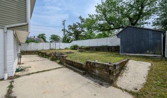 701 Beach Ave, Beachwood, NJ 08722