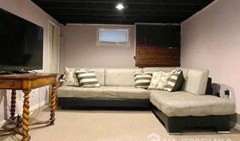 506 Jansen Ave, Avenel, NJ 07001