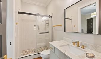 1716 Bay St, Charlotte, NC 28204