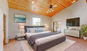 17 LLANITO Rd, Bernalillo, NM 87004